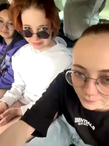 Lisetinypoet – Stripchat Live Video Recording – 2025-09-08 14:49:21