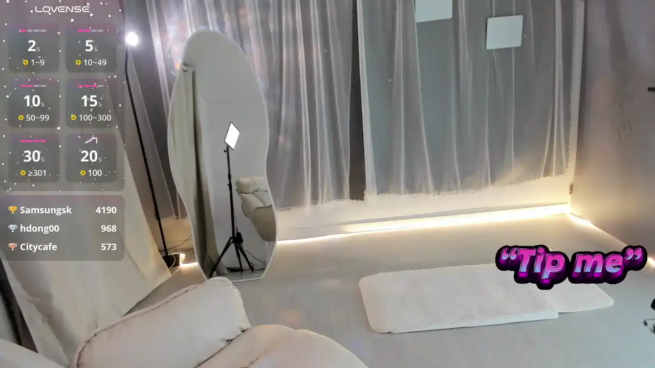 Darcie_ – Stripchat Live Video Recording – 2025-06-17 20:07:54