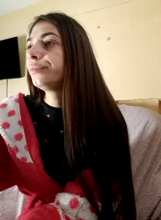 Antoniahottie – Stripchat Live Video Recording – 2025-05-15 04:16:09