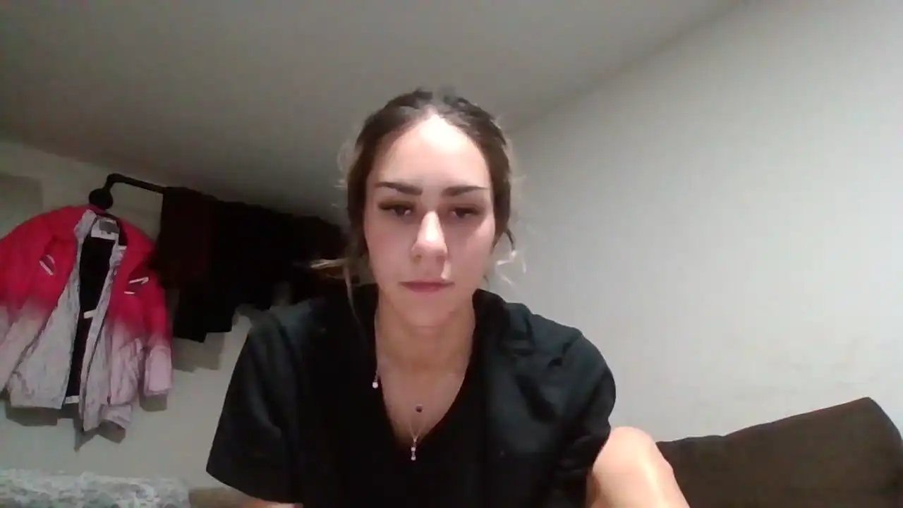Andelastorm – Amateur.tv Live Video Recording – 2026-02-05 17:03:32