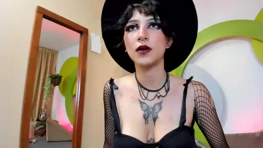 Annieberry – Amateur.tv Live Video Recording – 2025-01-18 16:38:53
