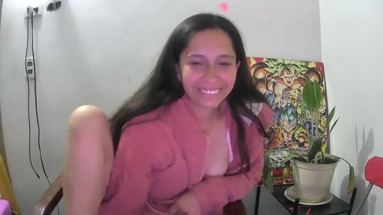 1_butter_purple – Amateur.tv Live Video Recording – 2025-09-15 13:16:56