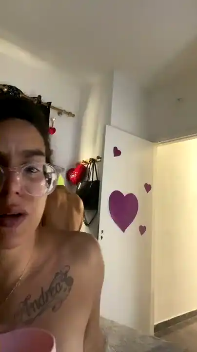 Omaraboom – Amateur.tv Live Video Recording – 2025-05-17 20:03:24