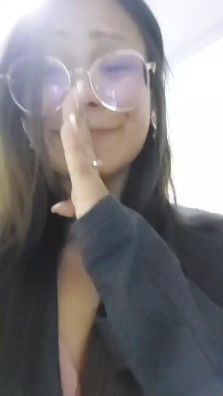 Jadefiorelli – Cam4 Live Video Recording – 2026-05-15 05:29:56
