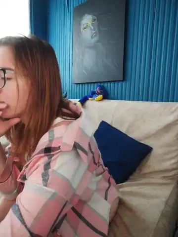 Foxy-slut – Bongacams Live Video Recording – 2025-04-27 08:53:42