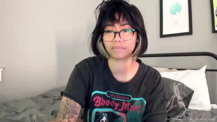 Mayamochi – Chaturbate Live Video Recording – 2025-07-17 22:29:04