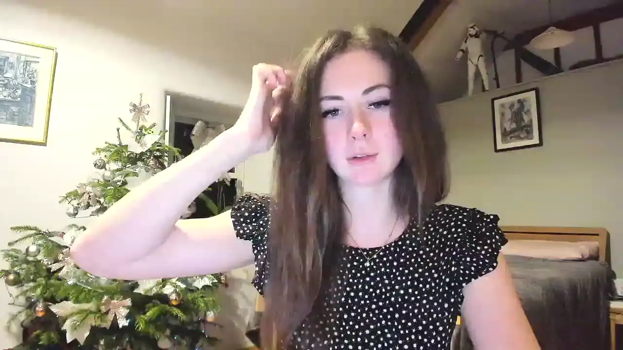 Amber_fry – Myfreecams Live Video Recording – 2025-05-13 11:15:42