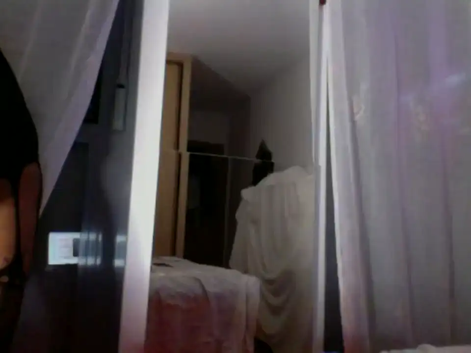 Nixmad – Amateur.tv Live Video Recording – 2026-06-25 18:14:10